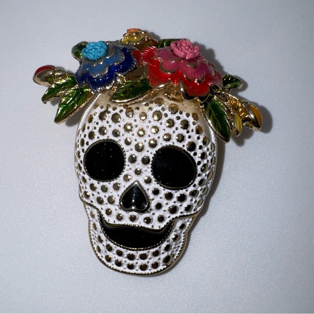 Sugar Skull Brooch Dia de los Muertos